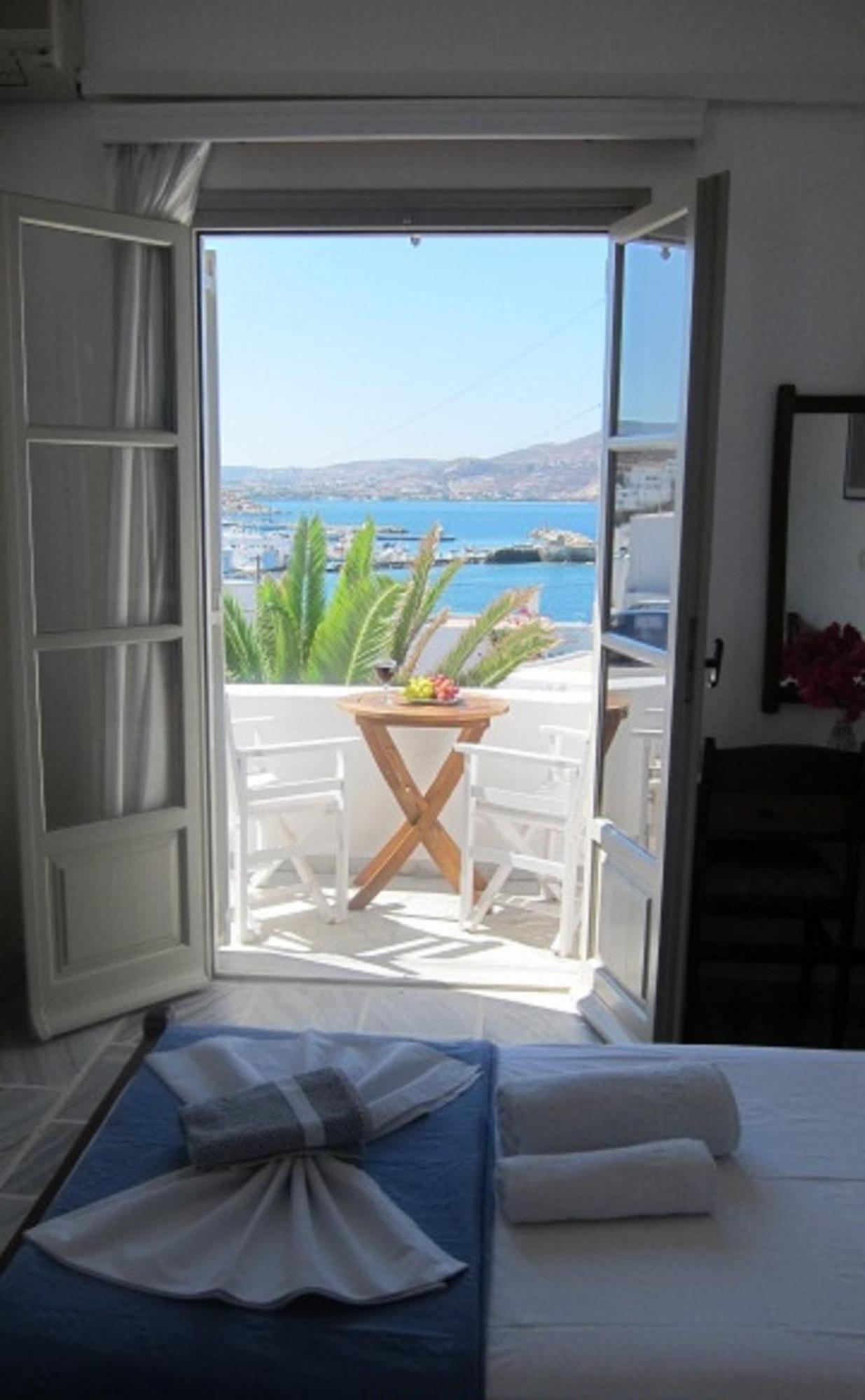 Despina'S Mare Aparthotel Náousa Room photo
